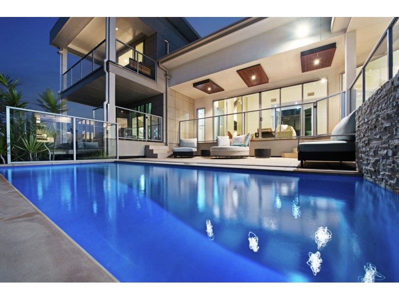 3 St Ives Court, Mount Lofty QLD 4350