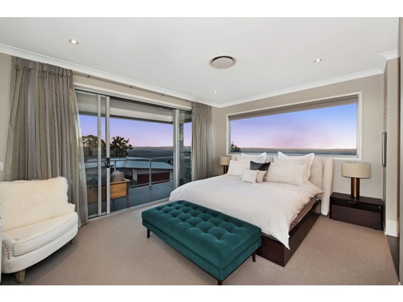 3 St Ives Court, Mount Lofty QLD 4350