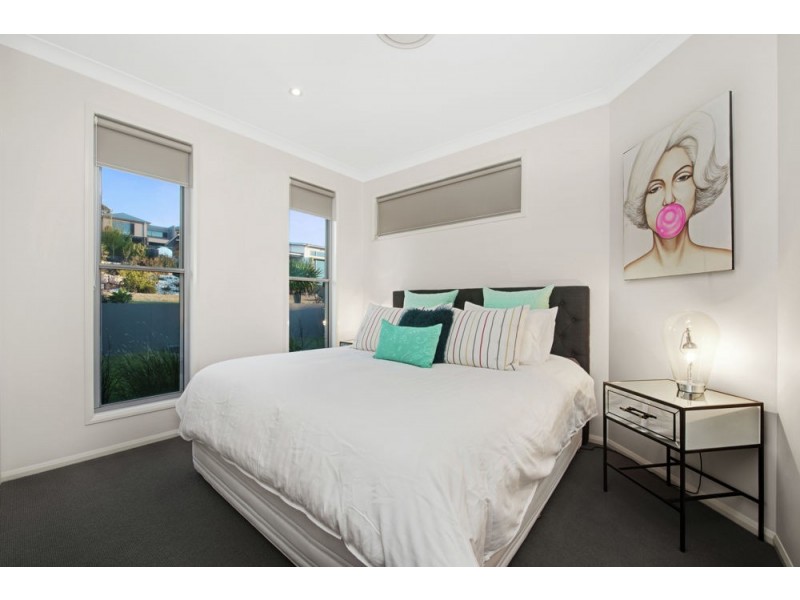 3 St Ives Court, Mount Lofty QLD 4350
