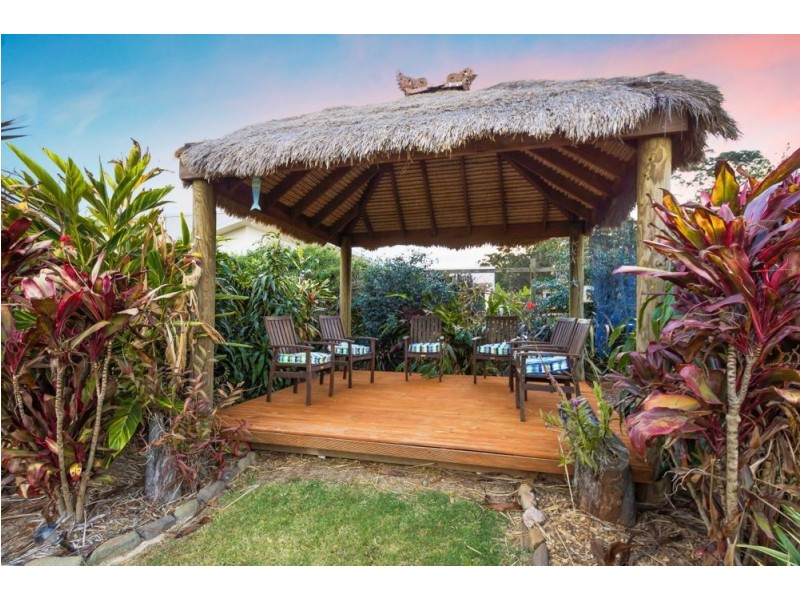1 Bernard Court, Highfields QLD 4352