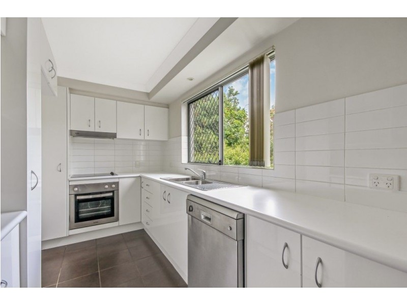 18/5 Thornlake Court, Tingalpa QLD 4173