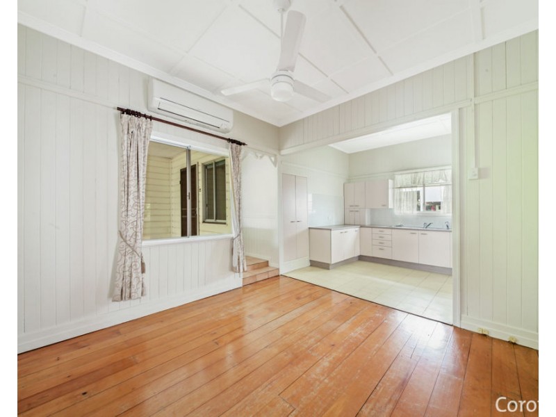 12 Robe Street, Newmarket QLD 4051