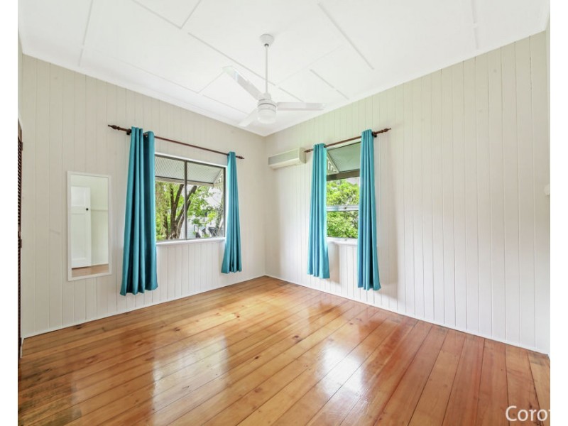 12 Robe Street, Newmarket QLD 4051