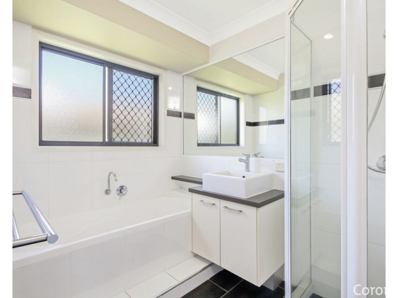 236D Preston Rd, Wynnum West QLD 4178