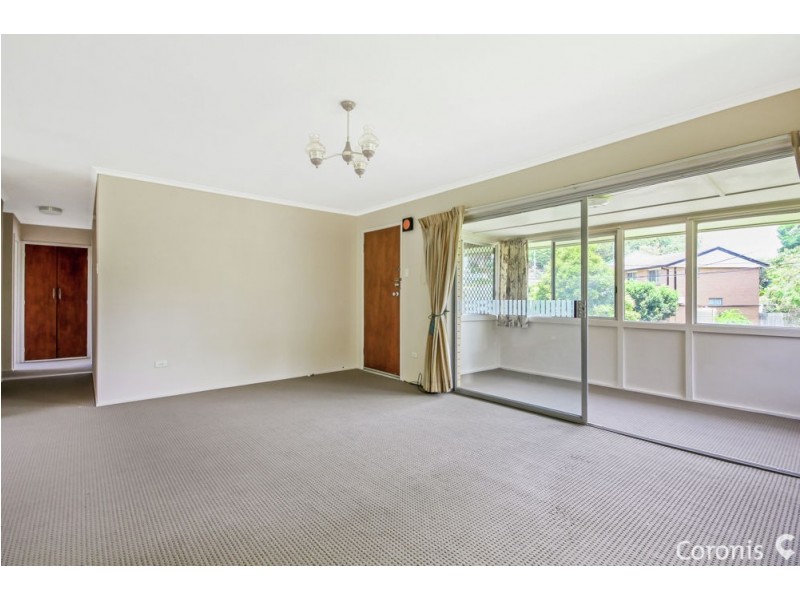 53 Lewana St, Mansfield QLD 4122