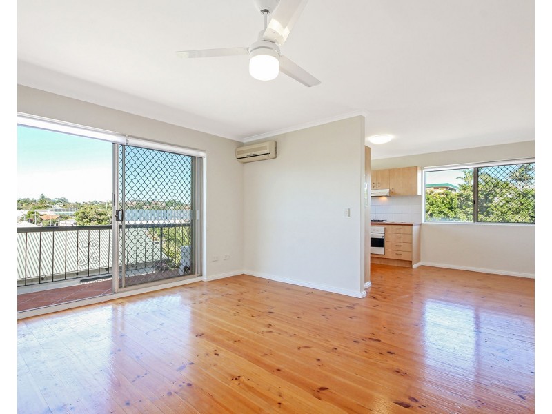 4/42 Fifth Ave, Coorparoo QLD 4151