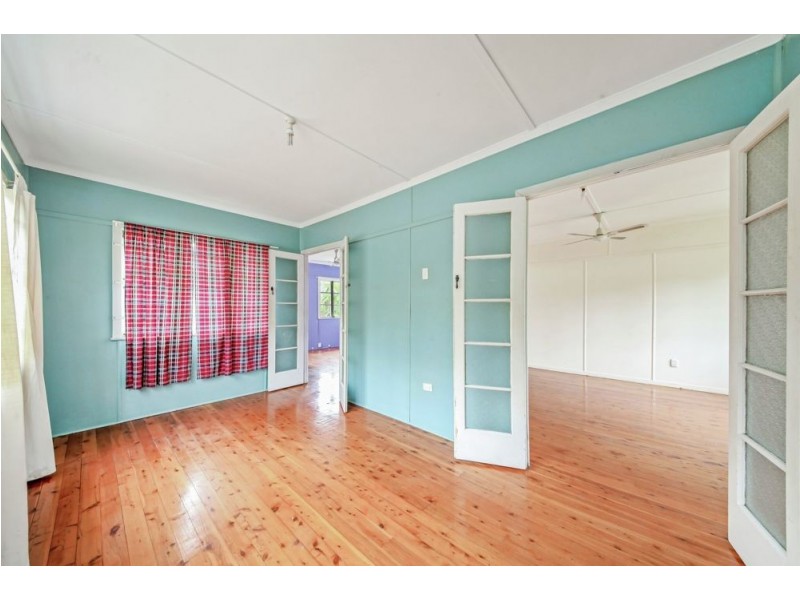 915 Samford Road, Keperra QLD 4054