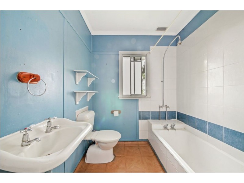 915 Samford Road, Keperra QLD 4054