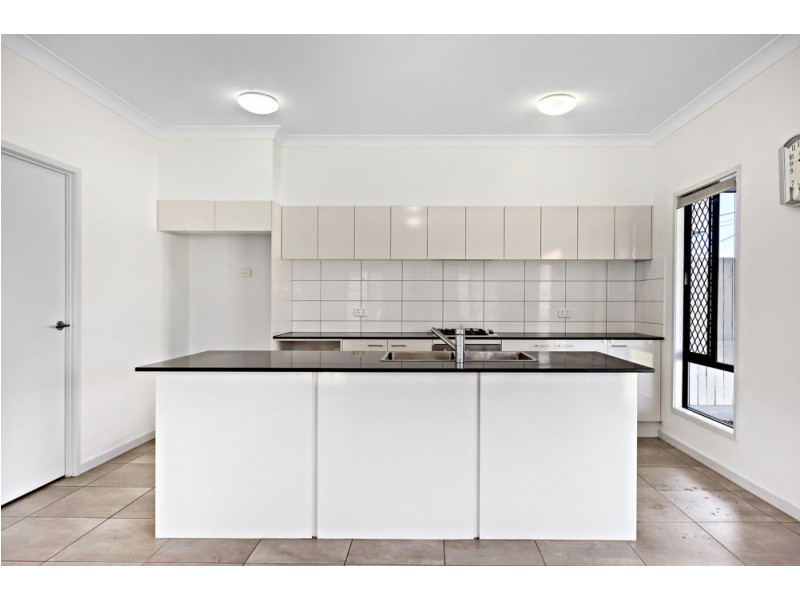 138 Stradbroke Avenue, Wynnum QLD 4178
