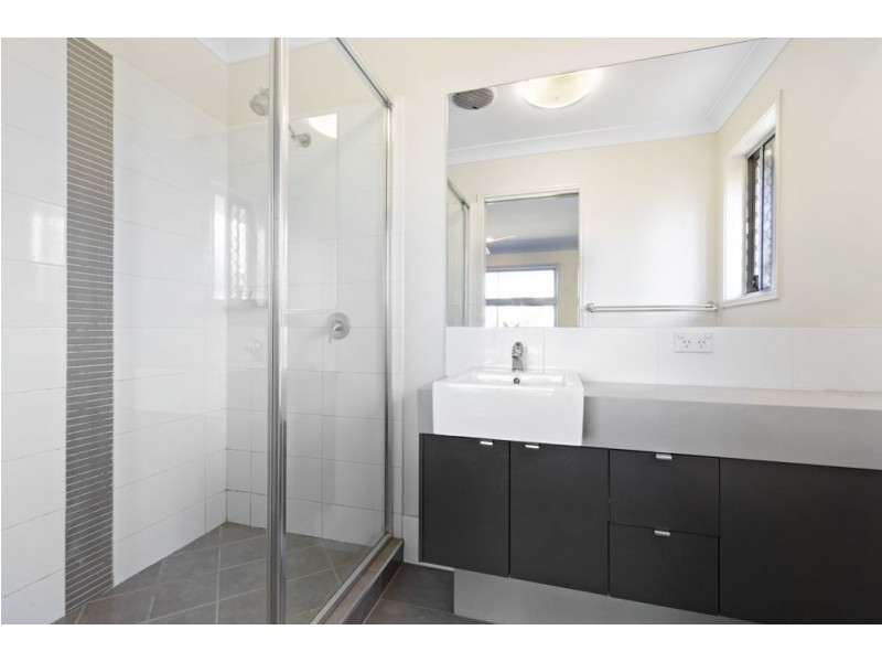 13 Lisa Crescent, Coomera QLD 4209