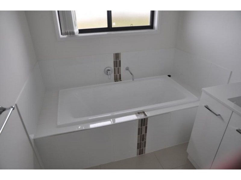 28 Tarcoola Street, Wyreema QLD 4352