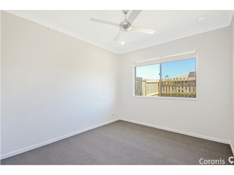 2/2 Tarong Avenue, North Lakes QLD 4509