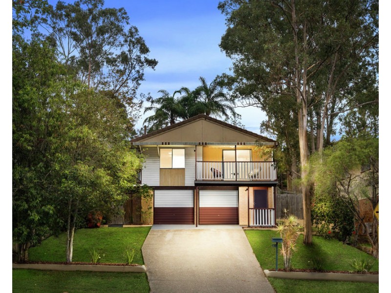 27 Tarnook Drive, Ferny Hills QLD 4055