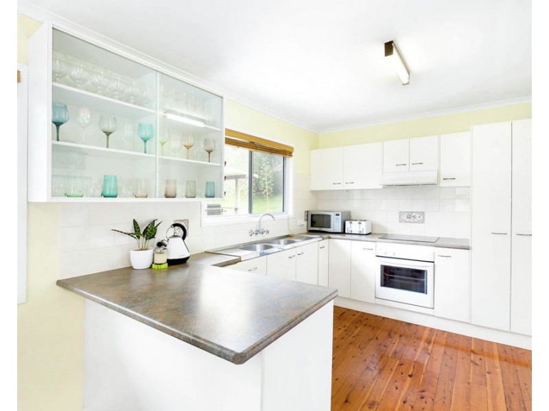 27 Tarnook Drive, Ferny Hills QLD 4055