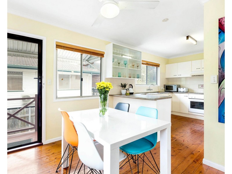 27 Tarnook Drive, Ferny Hills QLD 4055