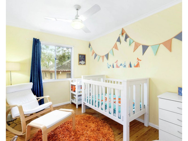 27 Tarnook Drive, Ferny Hills QLD 4055