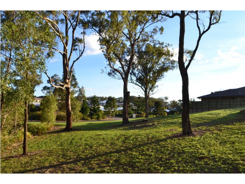 12 Trevean Drive, Kleinton QLD 4352