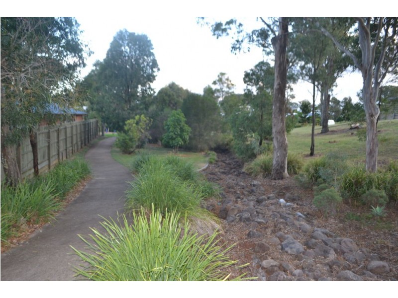 12 Trevean Drive, Kleinton QLD 4352