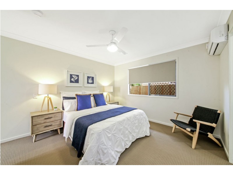 82 Hindes St, Lota QLD 4179