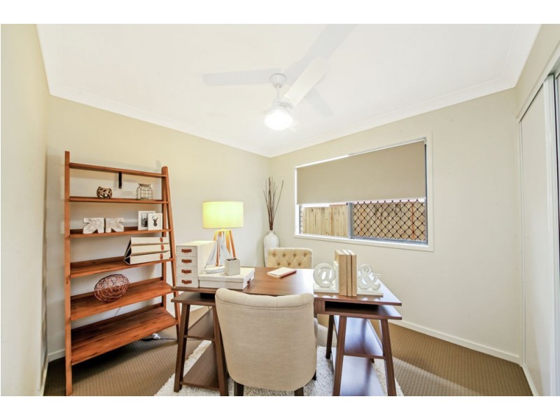 82 Hindes St, Lota QLD 4179