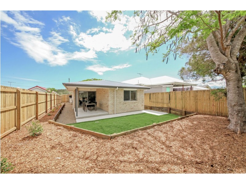 82 Hindes St, Lota QLD 4179