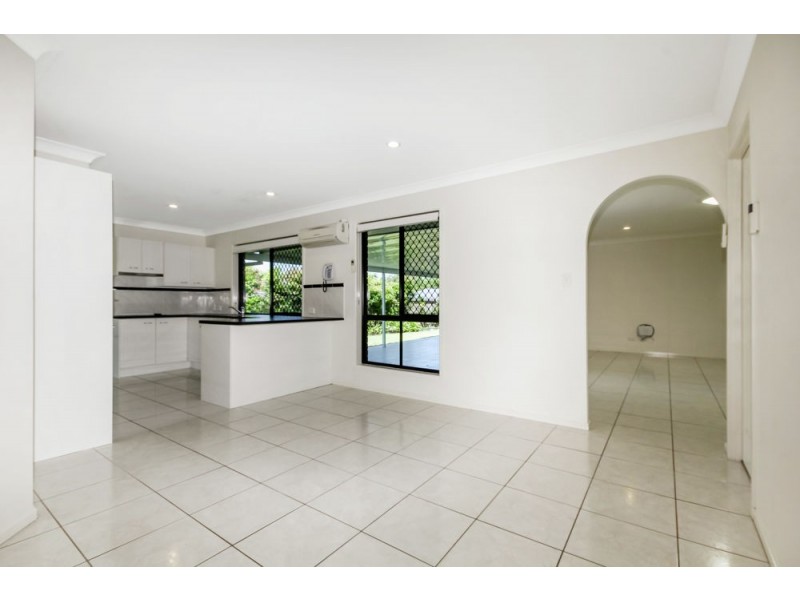 8 Coronata Court, Mount Cotton QLD 4165