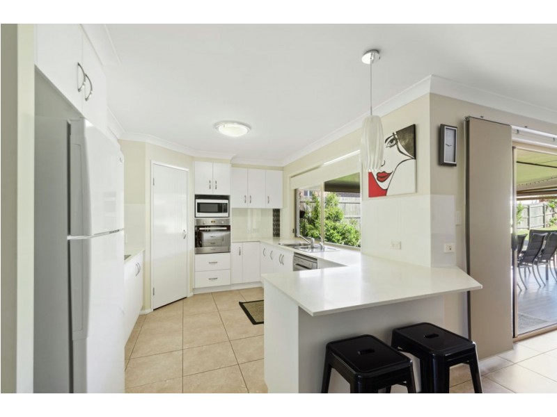 15 Goshawk Drive, Kleinton QLD 4352