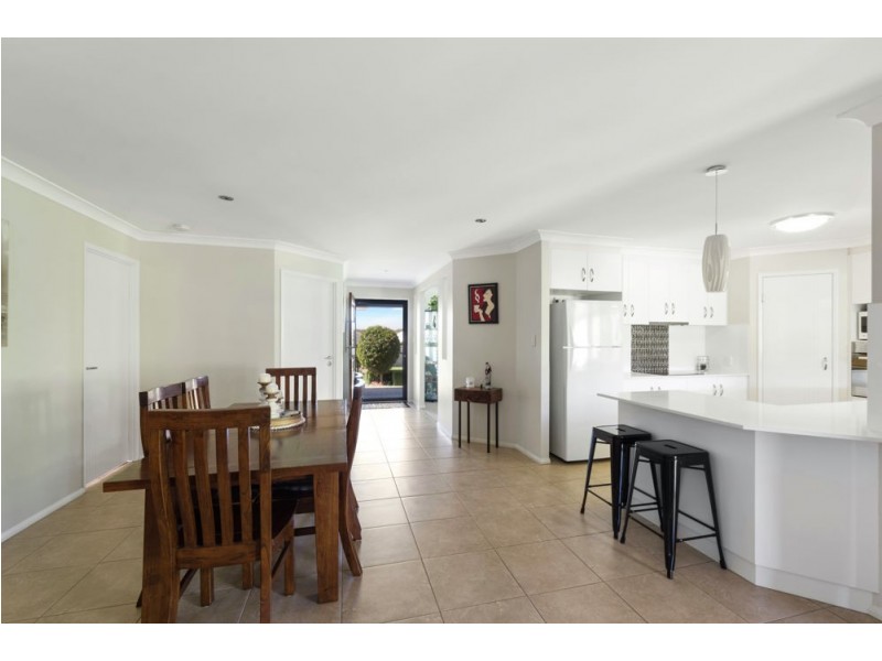 15 Goshawk Drive, Kleinton QLD 4352