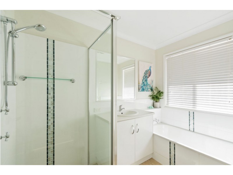 15 Goshawk Drive, Kleinton QLD 4352