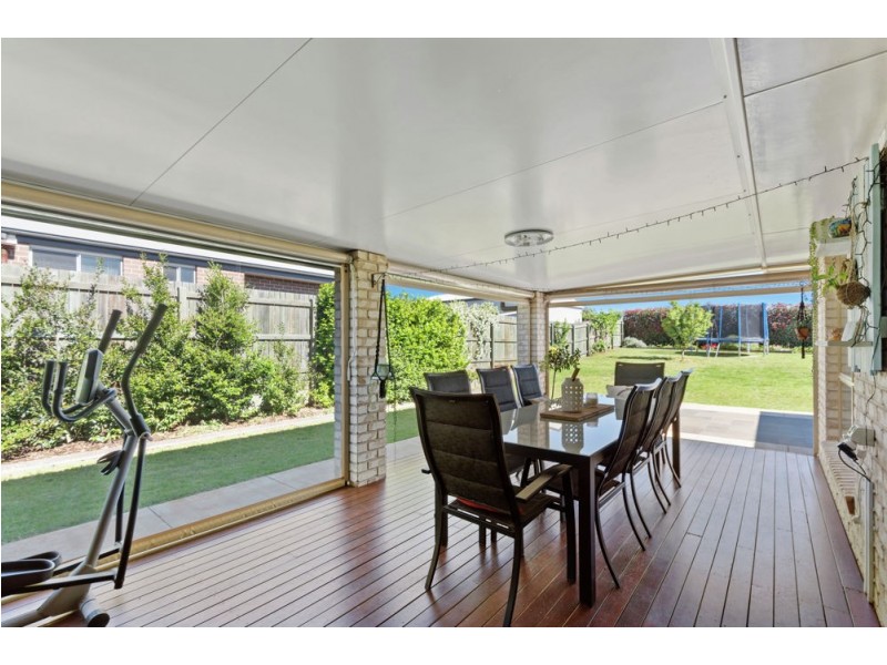 15 Goshawk Drive, Kleinton QLD 4352