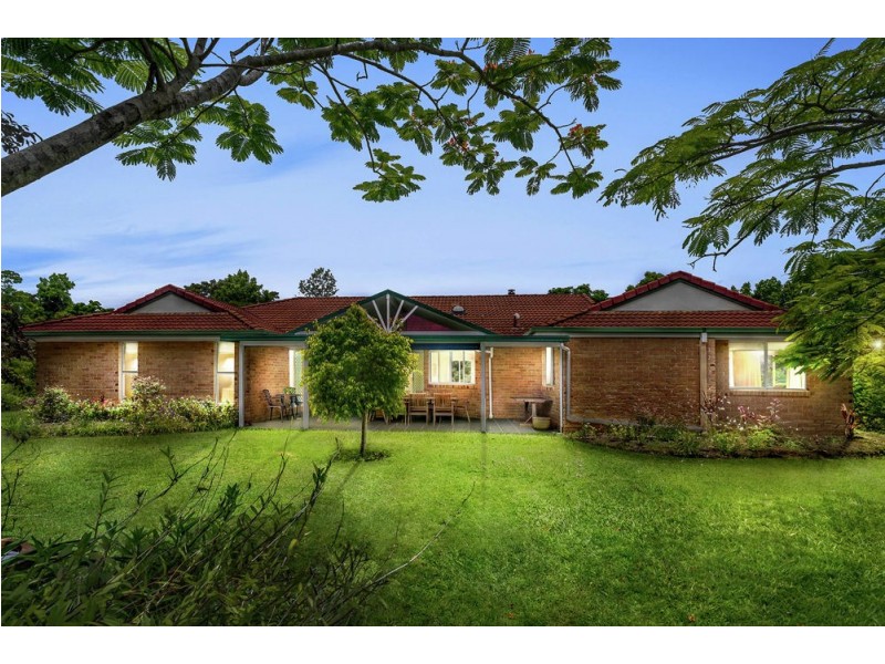 2 Midwood Court, Samford Valley QLD 4520