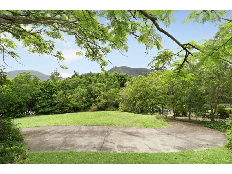 2 Midwood Court, Samford Valley QLD 4520