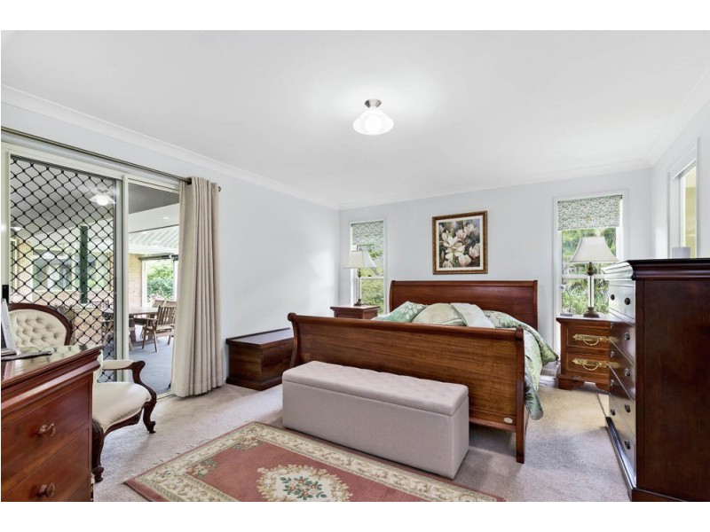 2 Midwood Court, Samford Valley QLD 4520