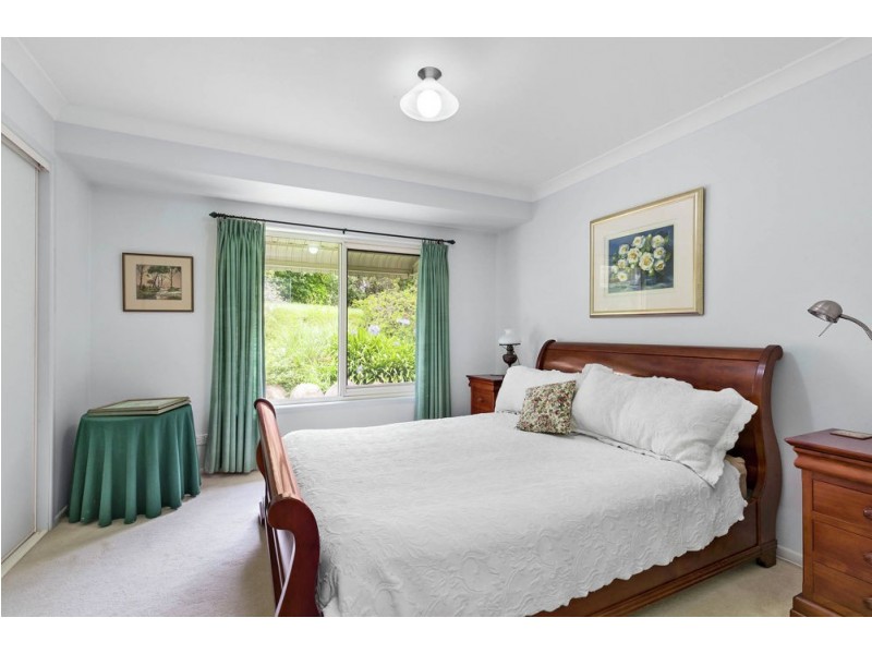 2 Midwood Court, Samford Valley QLD 4520