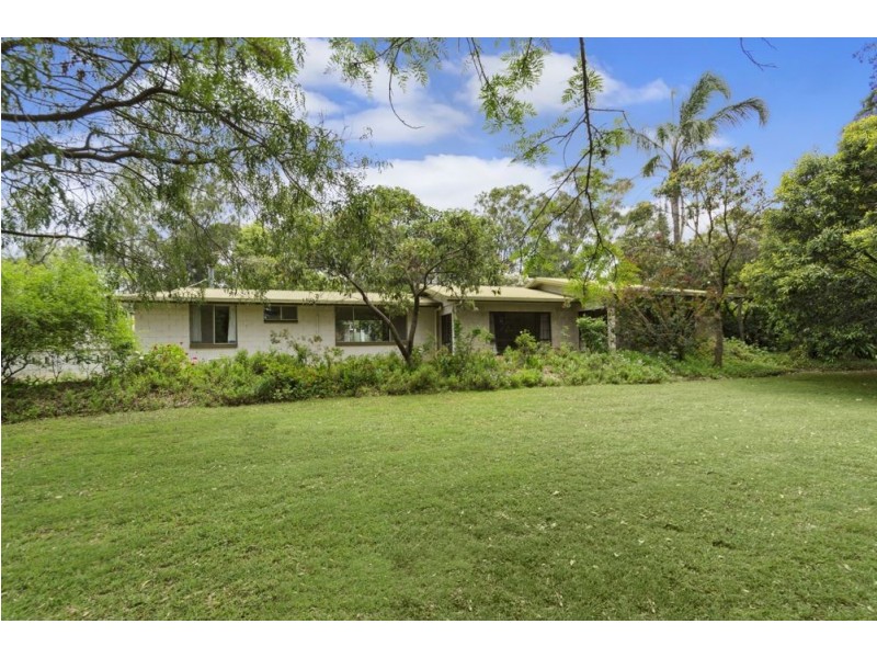 10367 New England Highway, Highfields QLD 4352