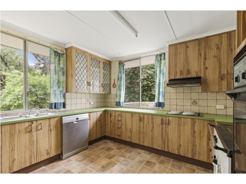 10367 New England Highway, Highfields QLD 4352