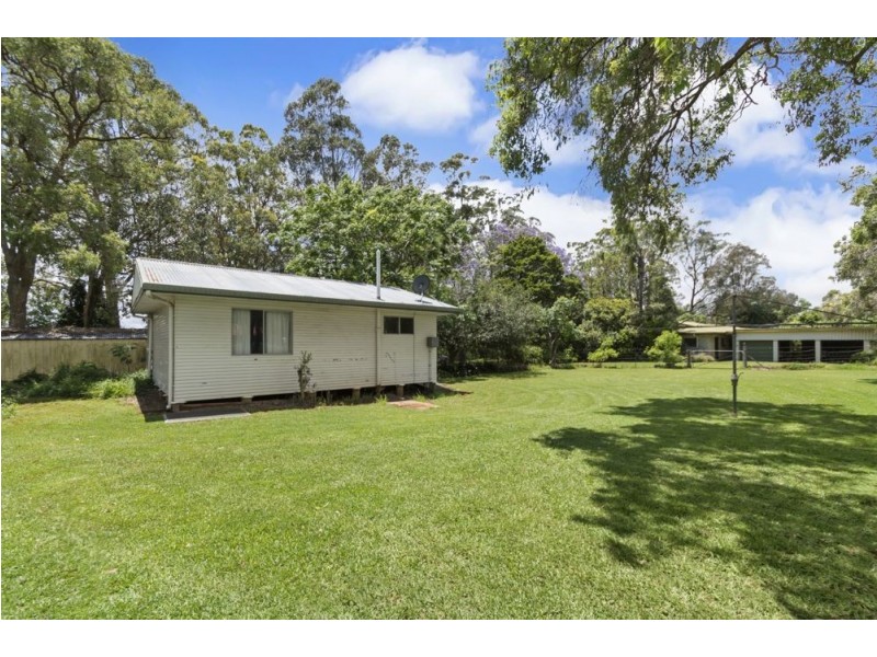 10367 New England Highway, Highfields QLD 4352