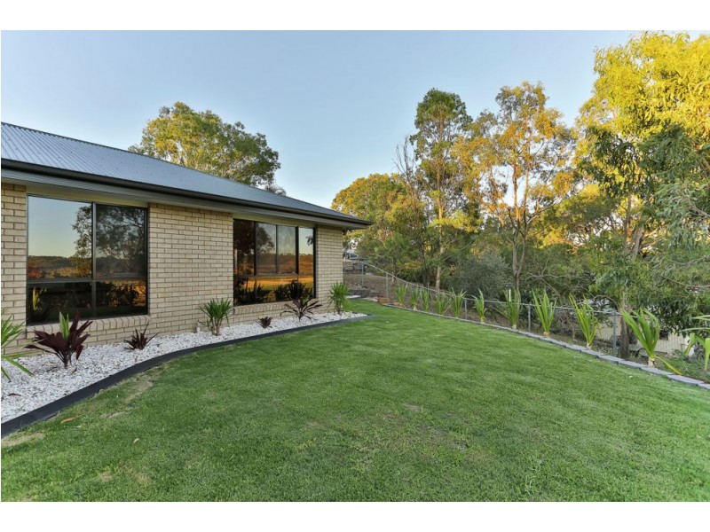 39 Gowrie-Birnam Road, Gowrie Junction QLD 4352