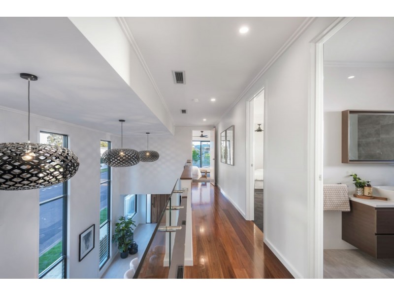 9 Derby Street, Hendra QLD 4011