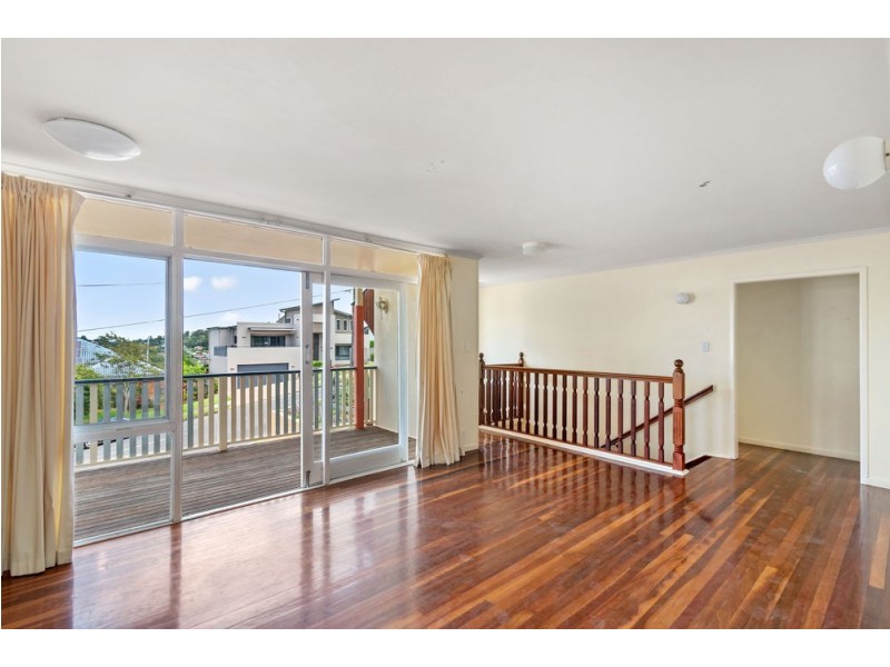 33 Redwood Street, Stafford Heights QLD 4053