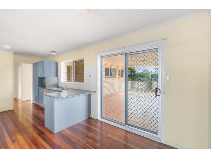 33 Redwood Street, Stafford Heights QLD 4053