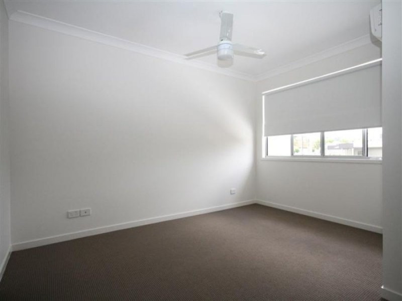 2/22 Cola Crescent, Wynnum West QLD 4178