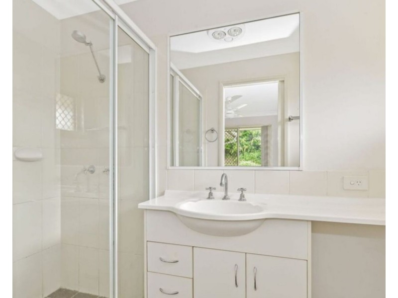11 Summerhill Drive, Morayfield QLD 4506