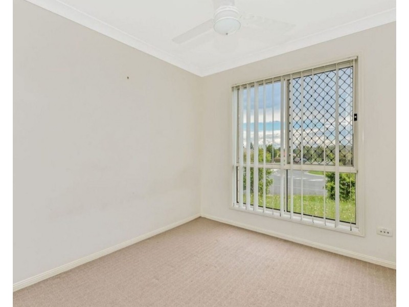 11 Summerhill Drive, Morayfield QLD 4506