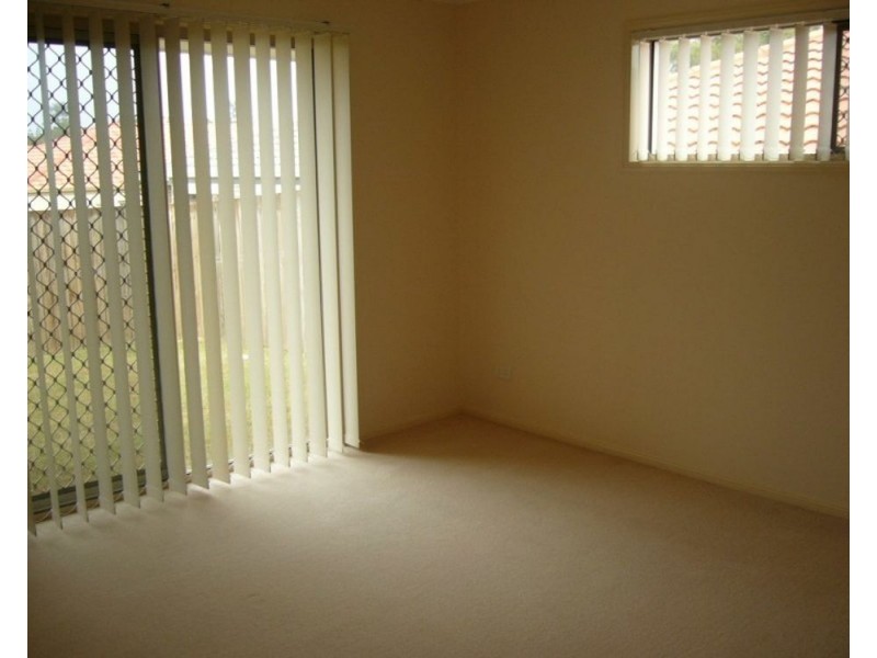 45 Olsen Cres, Wakerley QLD 4154