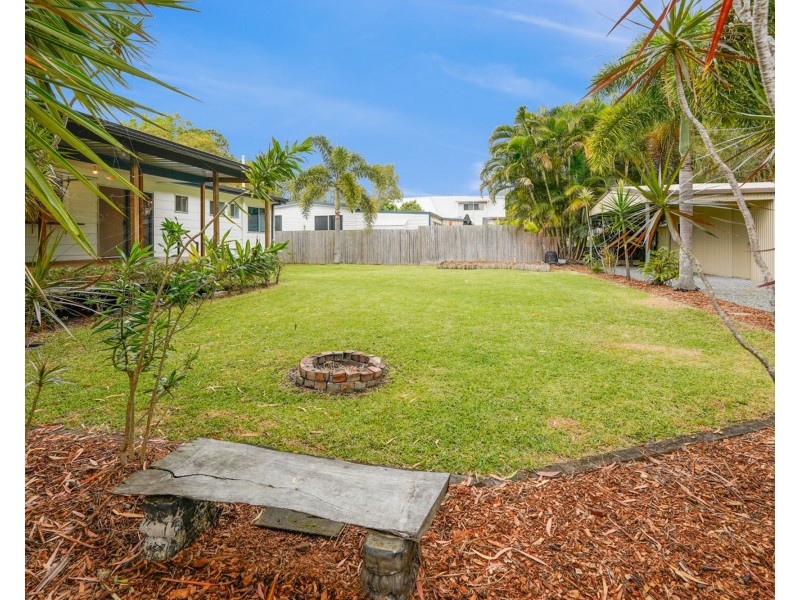 110 Bishop Road, Beachmere QLD 4510