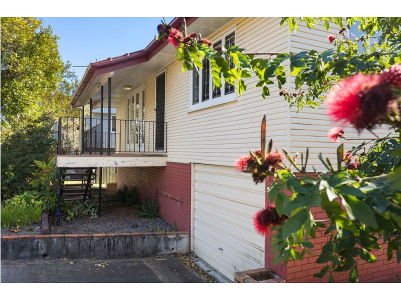 68 Niven Street, Stafford Heights QLD 4053