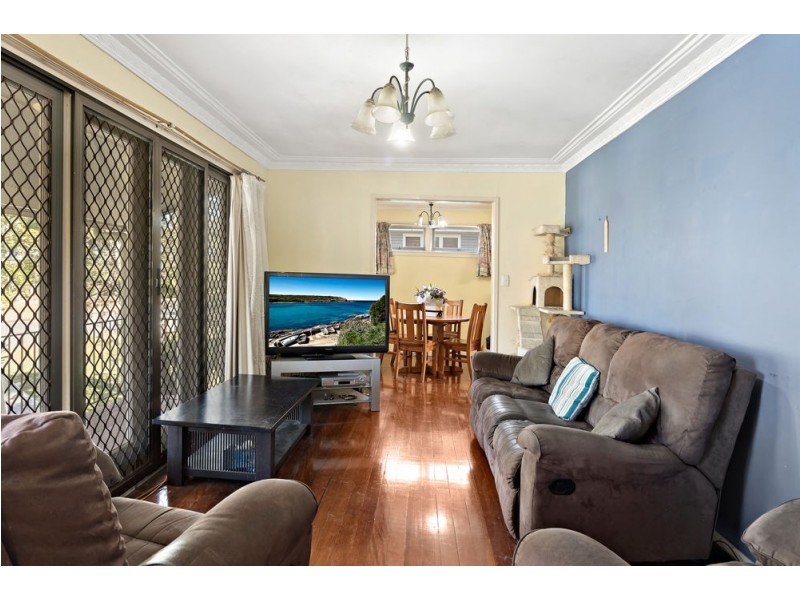 68 Niven Street, Stafford Heights QLD 4053