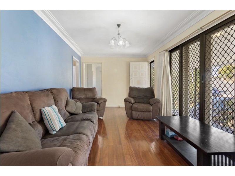 68 Niven Street, Stafford Heights QLD 4053