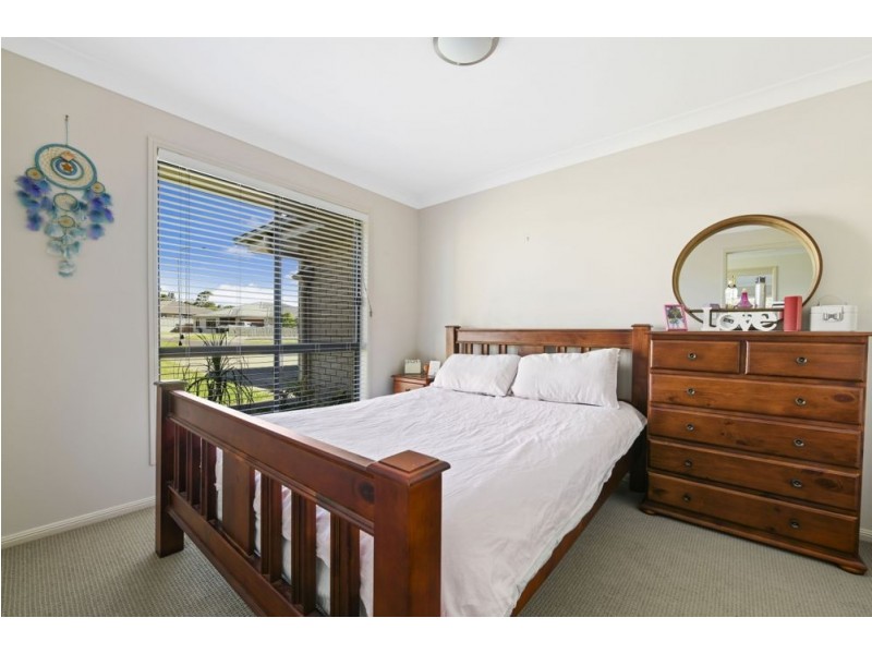 92 Smythe Drive, Highfields QLD 4352
